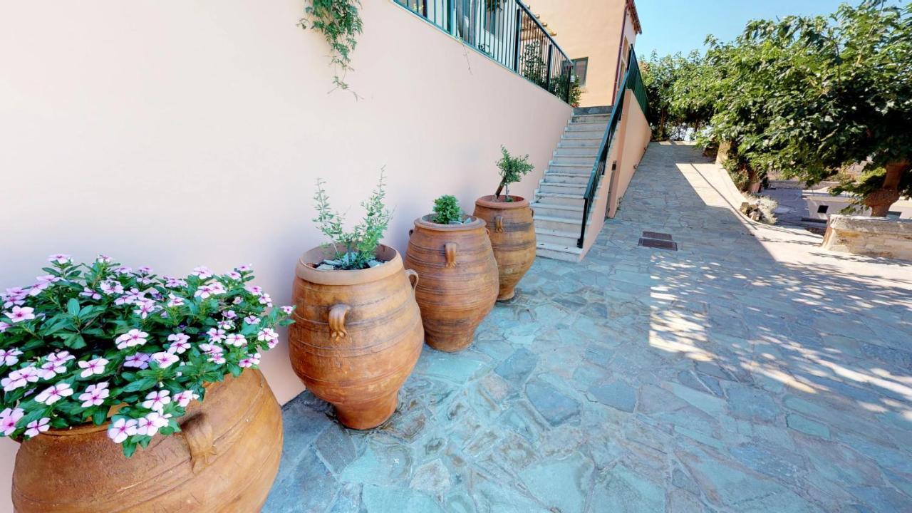 Nana Apartments Zarós Extérieur photo